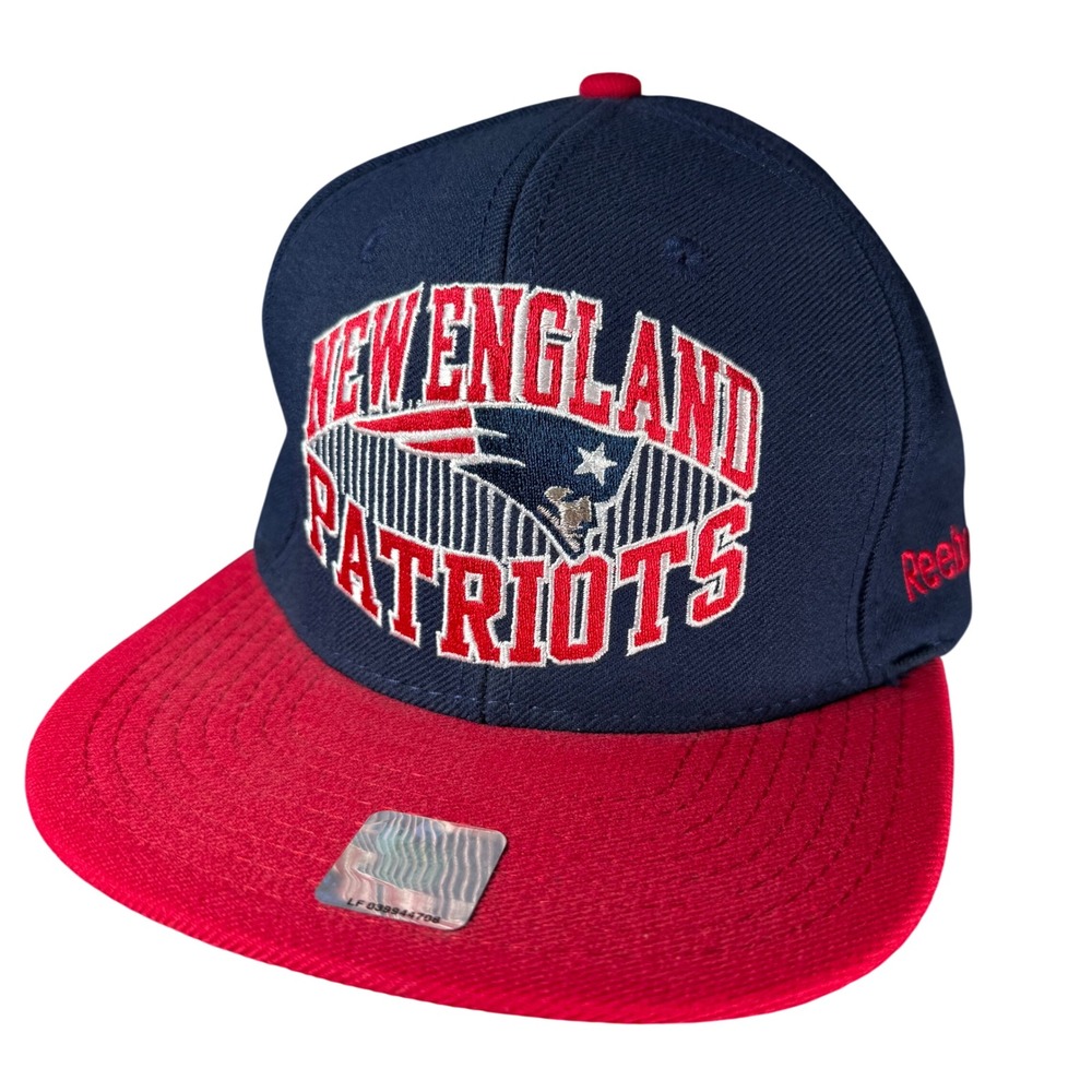Reebok New England Patriots Snapback Hat Men Navy Red NFL Football Cap